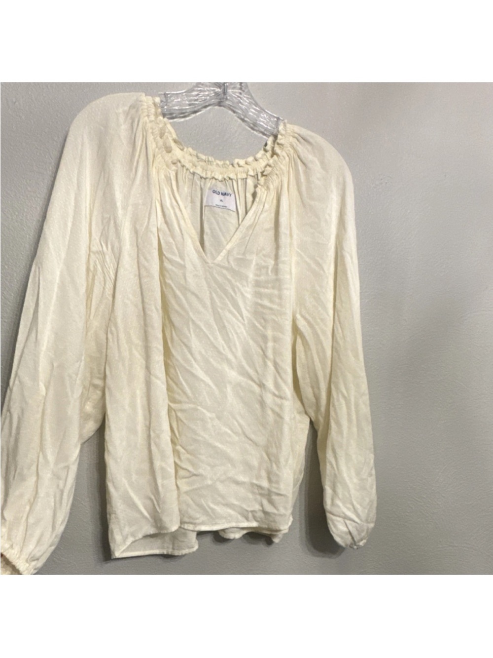 Old Navy Cream V-Neck Peasant Blouse
